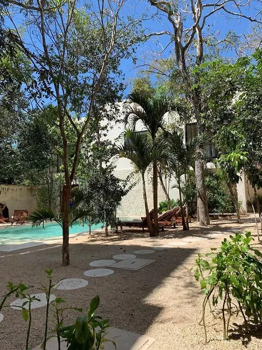 Chic-Modern Apt W/Pool, Garden, Parking & 3 Bikes Apartment Tulum