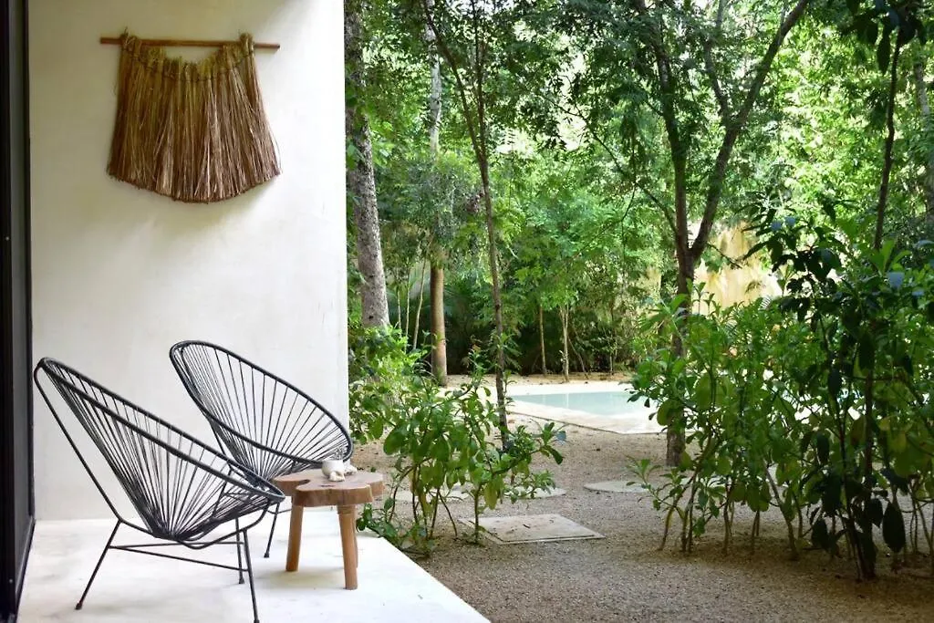 Chic-Modern Apt W/Pool, Garden, Parking & 3 Bikes Apartment Tulum