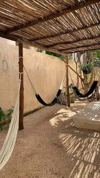 Chic-Modern Apt W/Pool, Garden, Parking & 3 Bikes Apartment Tulum