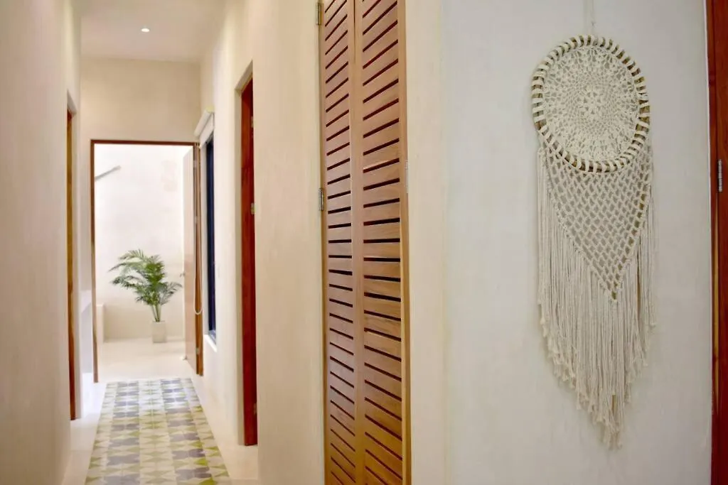 Chic-Modern Apt W/Pool, Garden, Parking & 3 Bikes Apartment Tulum