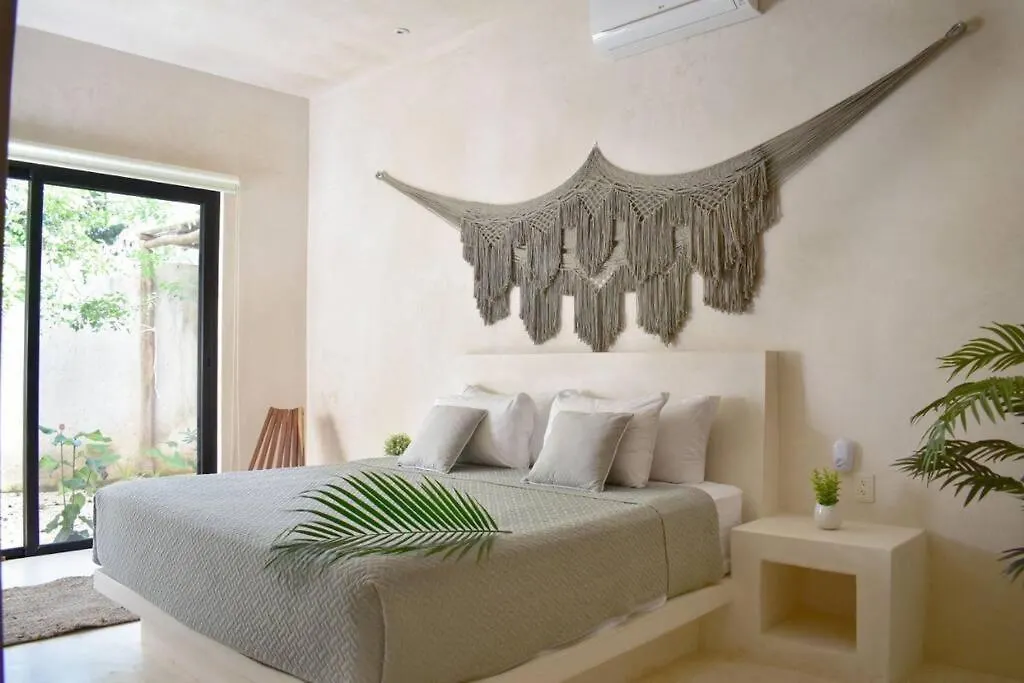 Chic-Modern Apt W/Pool, Garden, Parking & 3 Bikes Apartment Tulum Mexico