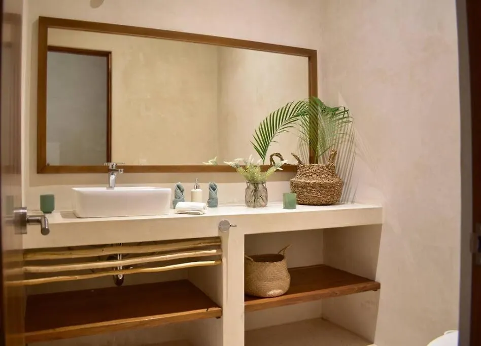 Chic-Modern Apt W/Pool, Garden, Parking & 3 Bikes Apartment Tulum Mexico